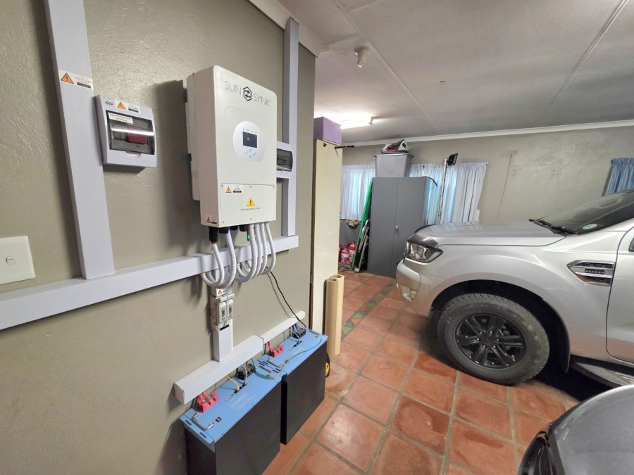 4 Bedroom Property for Sale in La Provance Free State